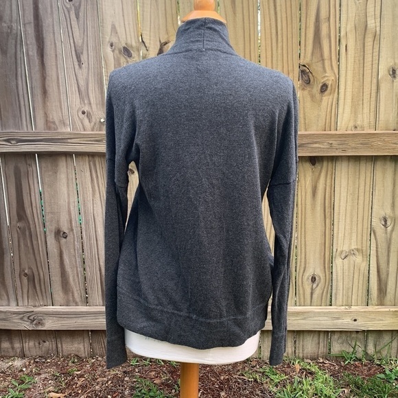 Business Casual Bundle, cardigan and sleeveless tops, size small - Picture 4 of 16